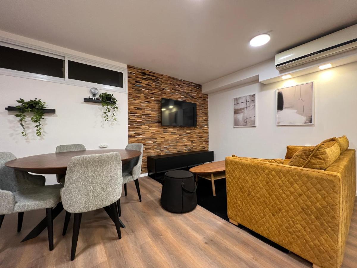 Beer Garden Hotel เทลอาวีฟ ภายนอก รูปภาพ
