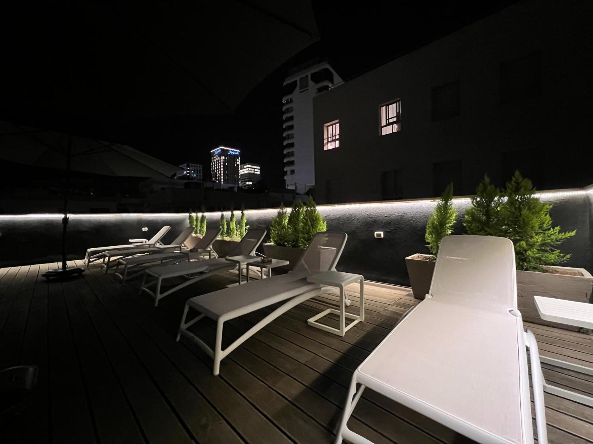 Beer Garden Hotel เทลอาวีฟ ภายนอก รูปภาพ